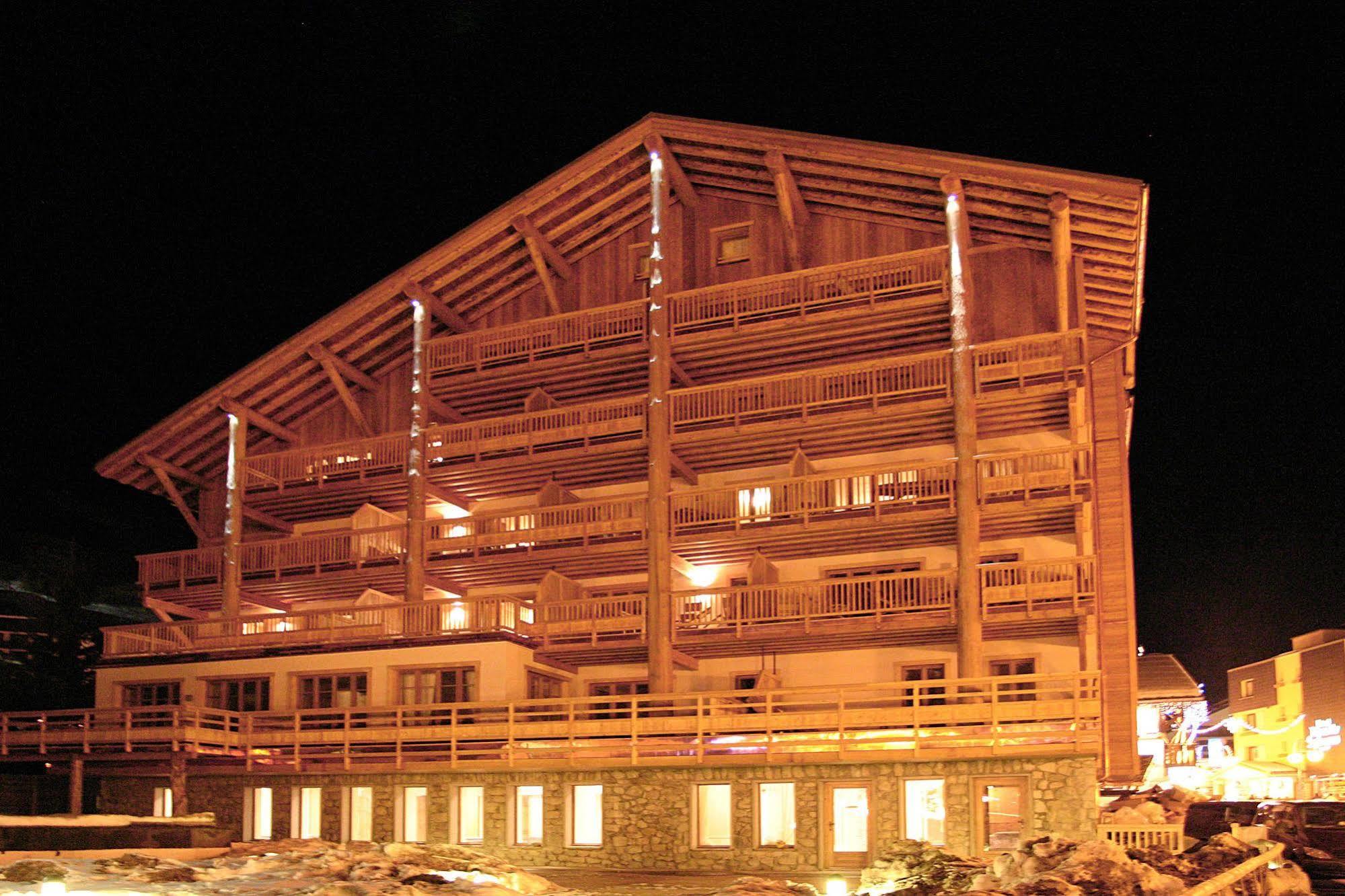 Vacanceole - Residence Cortina Les Deux Alpes Exterior foto